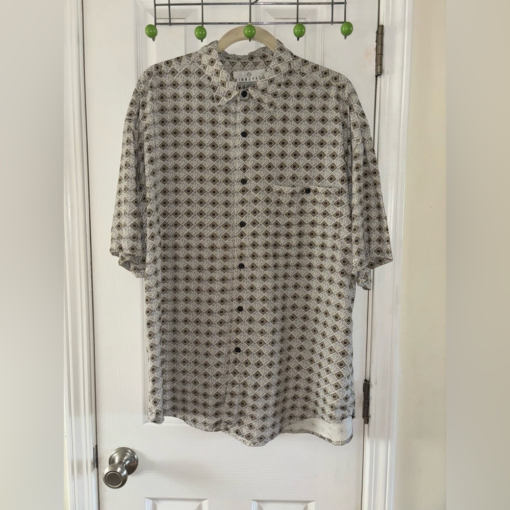 Men’s silk shirt
